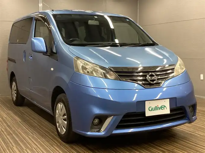 新着情報“ＮＶ２００バネットプレミアム GX-2R”2016年式ラグーンブルー入荷しました！