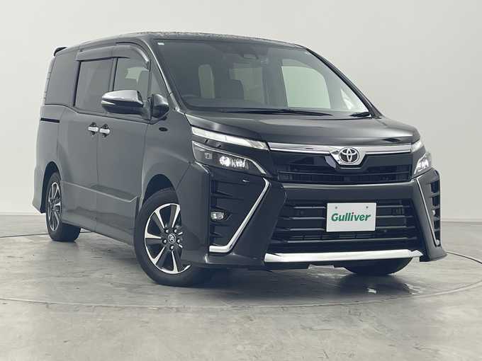 新着情報“ヴォクシーZS 煌Ⅲ”2020年式ブラック入荷しました！
