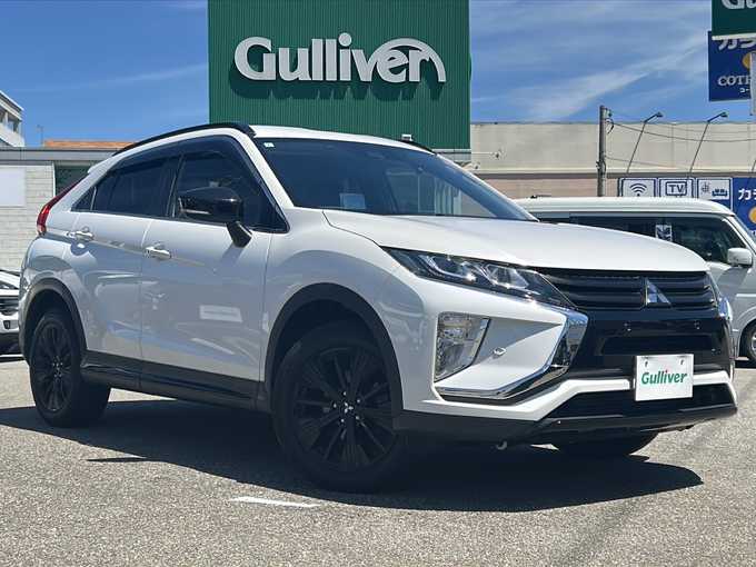 新着情報“エクリプスクロスブラックエディション オーディオ非装着車”2020年式シルキーホワイト入荷しました！