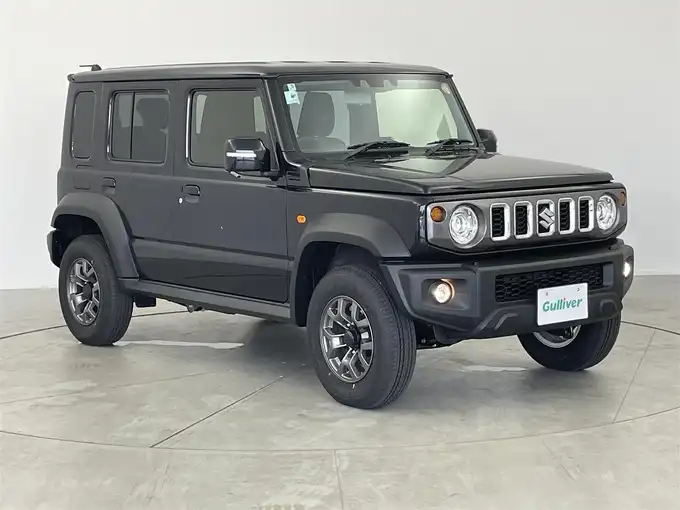 新着情報“ジムニーノマドFC”2025年式黒入荷しました！