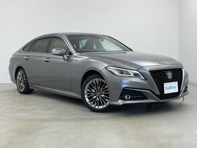 新着情報“クラウンハイブリッドG－エグゼクティブ Four”2020年式グレー入荷しました！