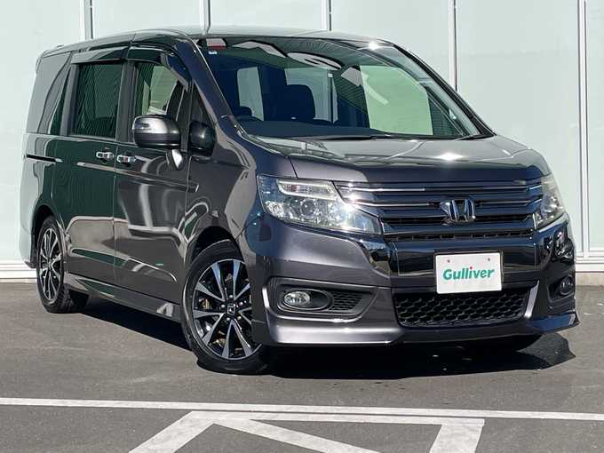 新着情報“ステップワゴンスパーダZ クールスピリット”2014年式モダンスティールM入荷しました！