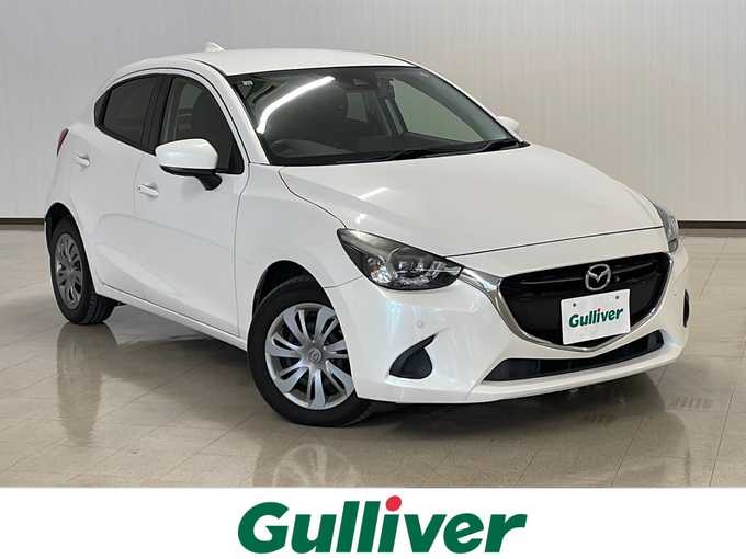 新着情報“デミオ15S”2018年式スノーフレイクホワイトパールマイカ入荷しました！