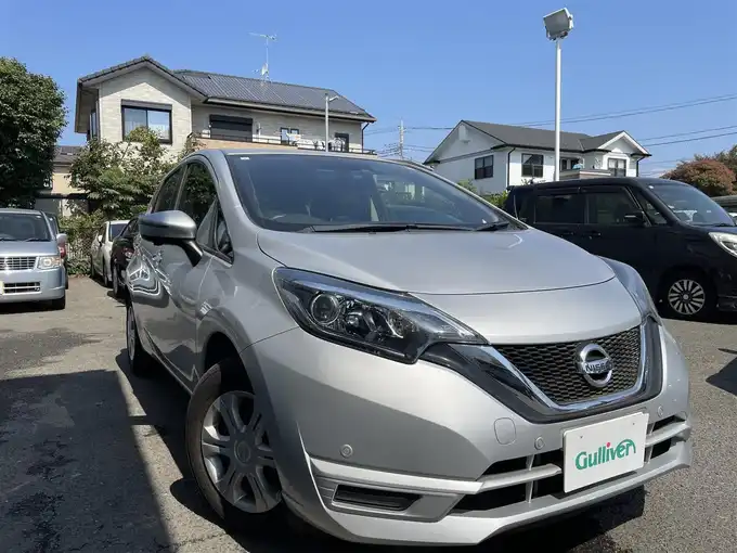 新着情報“ノートX”2017年式ブリリアントシルバー入荷しました！