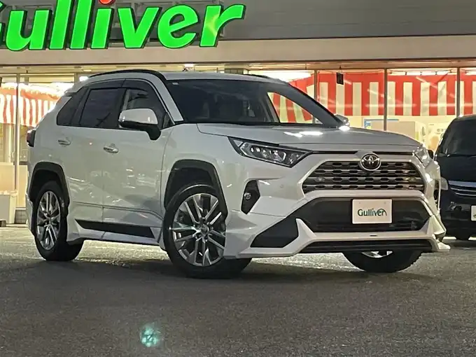 新着情報“ＲＡＶ４G Zパッケージ”2020年式ホワイトパールクリスタルシャイン入荷しました！