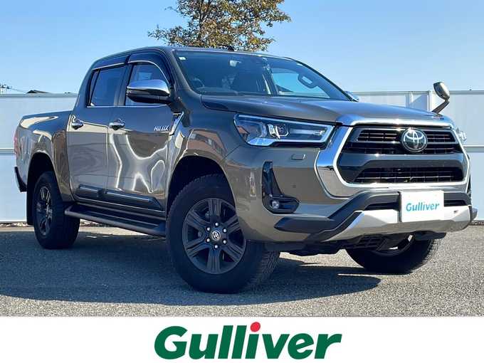 新着情報“ハイラックスZ”2021年式オキサイドブロンズM入荷しました！