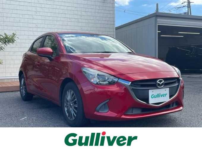 新着情報“デミオ13S”2017年式ソウルレッドプレミアムメタリック入荷しました！