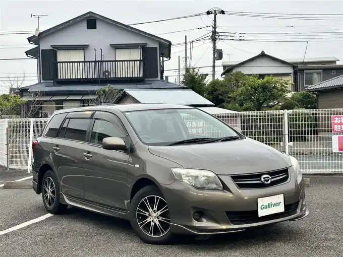 新着情報“カローラフィールダーX HIDリミテッド”2010年式ブロンズマイカメタリック入荷しました！