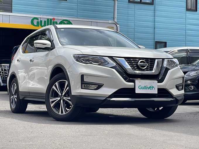 新着情報“エクストレイル20X”2019年式パール入荷しました！