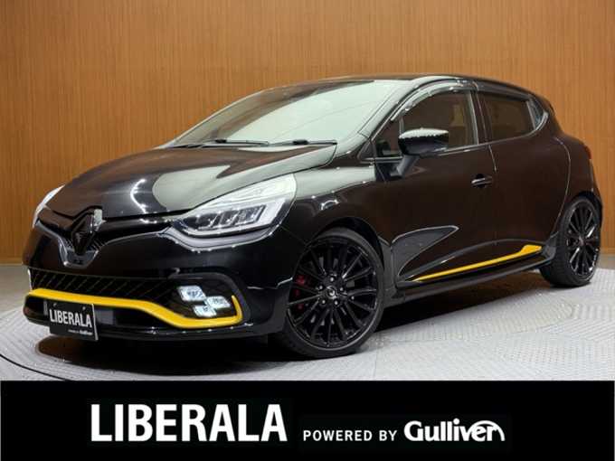 新着情報“ルーテシアルノー・スポール トロフィー”2019年式黒Ｍ入荷しました！