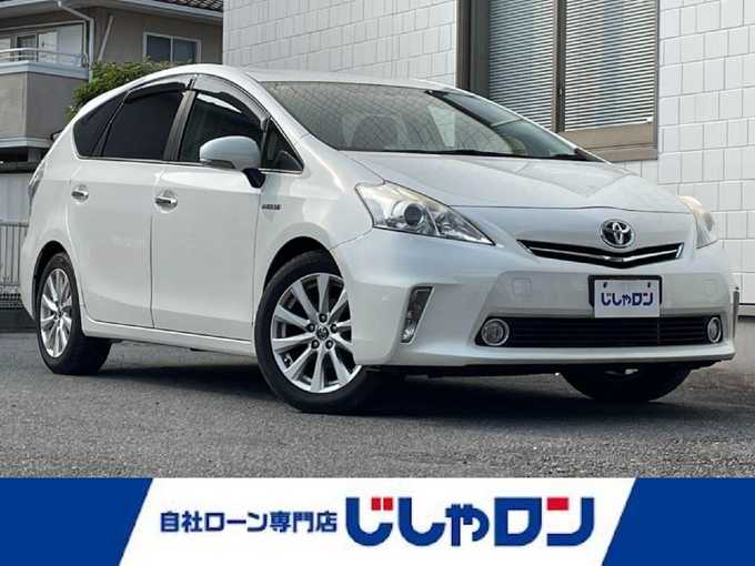 新着情報“プリウスαS”2013年式ホワイトパールクリスタルシャイン入荷しました！