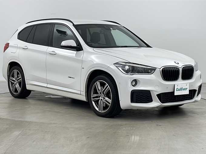 新着情報“Ｘ１xDrive 25i Mスポーツ”2016年式パール入荷しました！