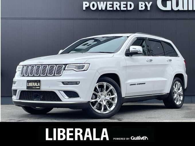 新着情報“ジープ・グランドチェロキーサミット”2019年式パール入荷しました！