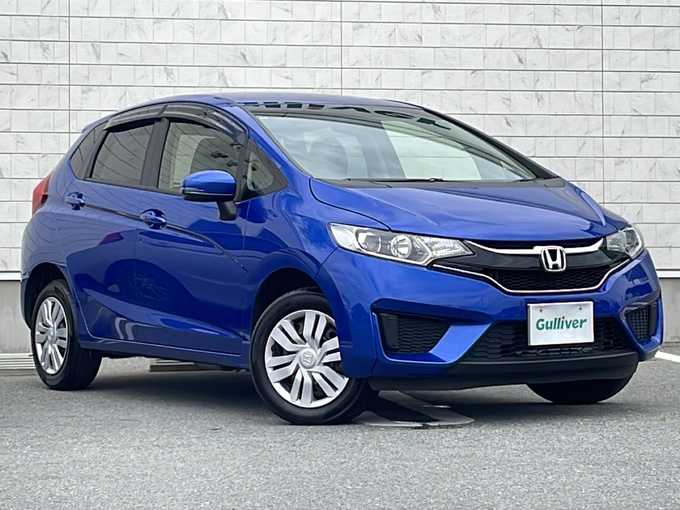 新着情報“フィット13G・Fパッケージ”2017年式ブリリアントスポーティブルーメタリック2トーン入荷しました！