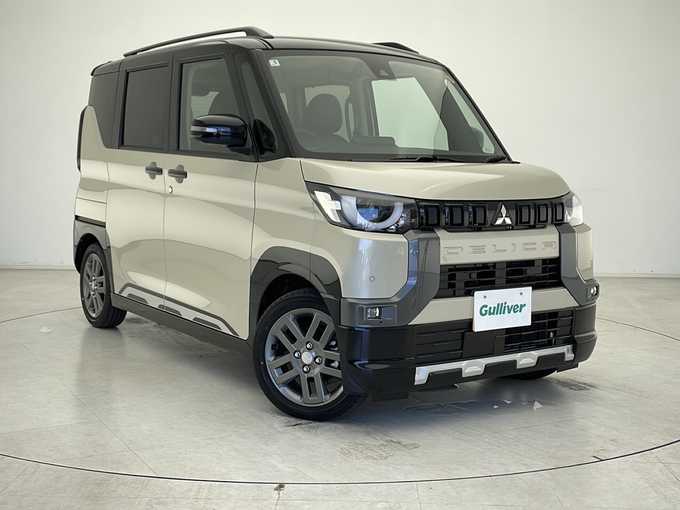 新着情報“デリカミニT プレミアム”2025年式アイボリーⅡ入荷しました！