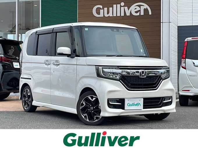 新着情報“Ｎ－ＢＯＸカスタムG・EXターボホンダセンシング”2017年式プレミアムホワイトパールⅡ入荷しました！
