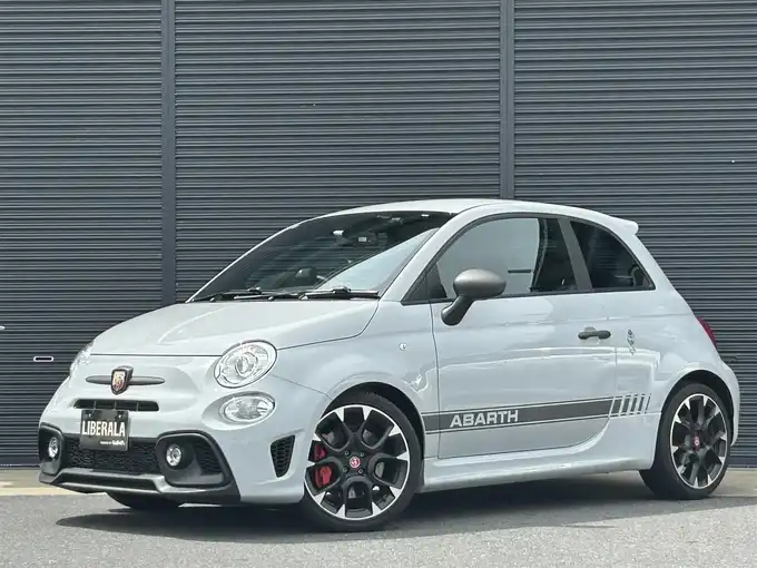 新着情報“アバルト５９５コンペティツィオーネ”2020年式Gligio Campovolo入荷しました！