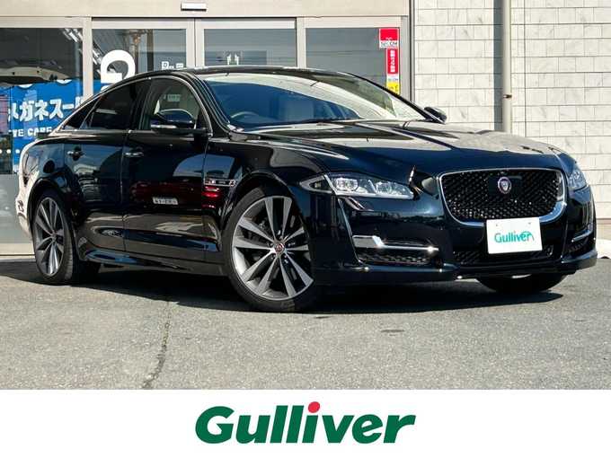 新着情報“ＸＪXJ R－スポーツ”2018年式黒入荷しました！