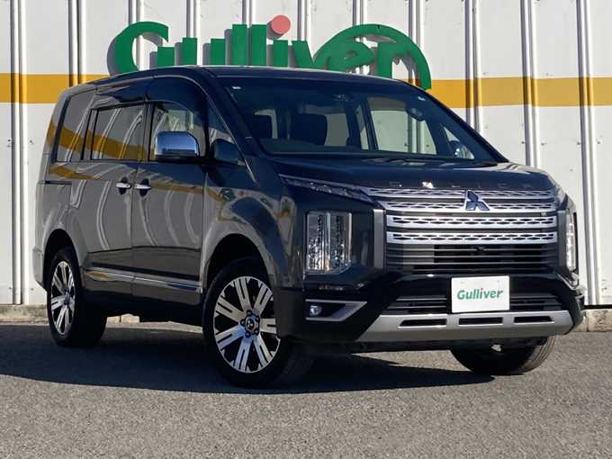 新着情報“デリカＤ：５P”2020年式アイガーグレーM/ダイヤモンドブラックマイカ入荷しました！