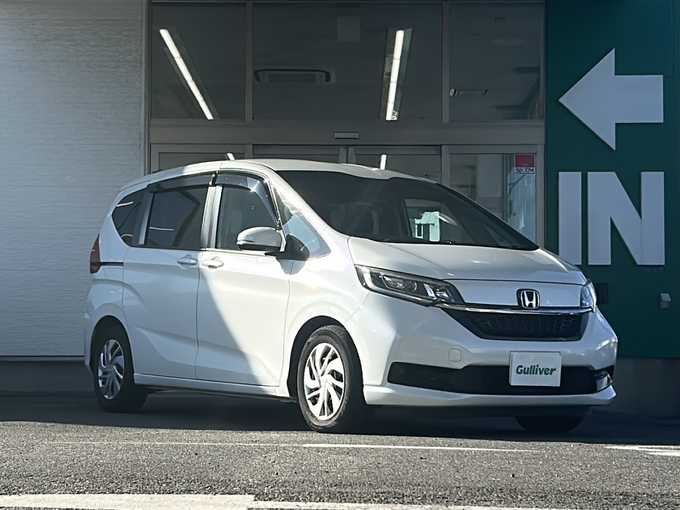 新着情報“フリードG・ホンダセンシング”2020年式プラチナホワイトパール入荷しました！