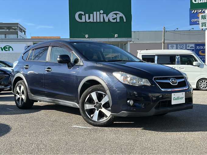 新着情報“ＸＶハイブリッドハイブリッド2．0i－L アイサイト”2014年式ディープシーブルーパール入荷しました！