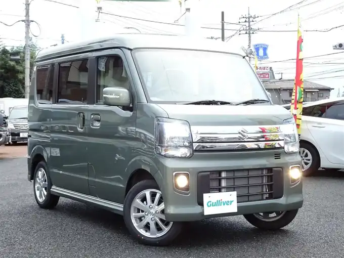 新着情報“エブリイワゴンPZターボスペシャル ハイルーフ”2025年式緑入荷しました！