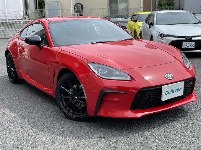 新着情報“ＧＲ８６RZ”2022年式赤入荷しました！