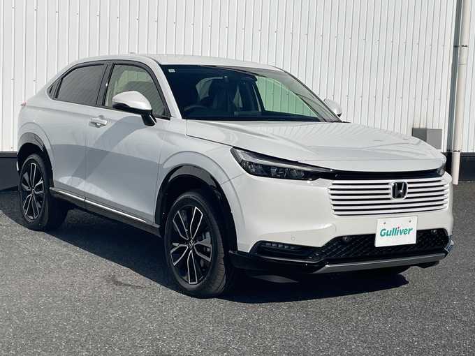 新着情報“ヴェゼルe:HEV Z”2025年式プラチナホワイトパール入荷しました！