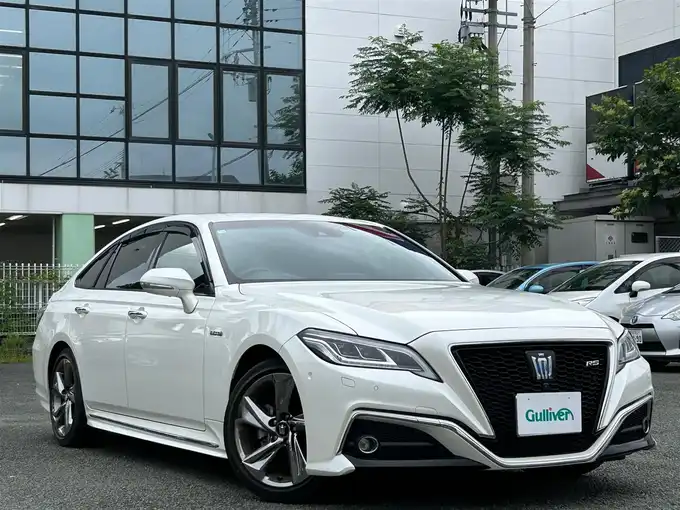 新着情報“クラウンハイブリッドRSアドバンス”2018年式ホワイトパールクリスタルシャイン入荷しました！