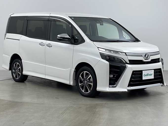 新着情報“ヴォクシーZS 煌Ⅱ”2019年式ホワイトパールクリスタルシャイン入荷しました！