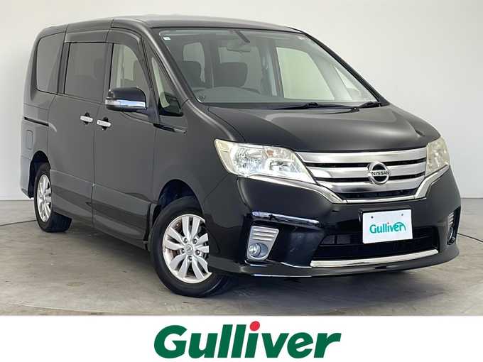 新着情報“セレナハイウェイスター”2012年式スーパーブラック入荷しました！