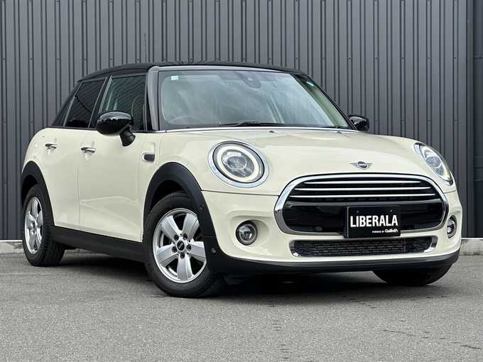 新着情報“ＭＩＮＩクーパーD”2020年式ペッパー・ホワイト入荷しました！