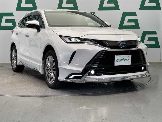 新着情報“ハリアーハイブリッドZ レザーパッケージ”2023年式プラチナホワイトパールマイカ入荷しました！