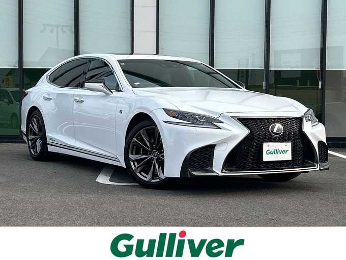 新着情報“ＬＳLS500h Fスポーツ”2017年式ホワイトノーヴァガラスフレーク入荷しました！