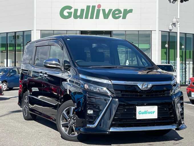 新着情報“ヴォクシーZS 煌Ⅱ”2019年式ブラック入荷しました！