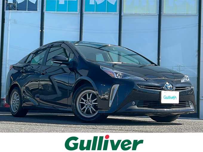 新着情報“プリウスSセーフティプラスⅡ”2020年式アティチュードブラックマイカ入荷しました！