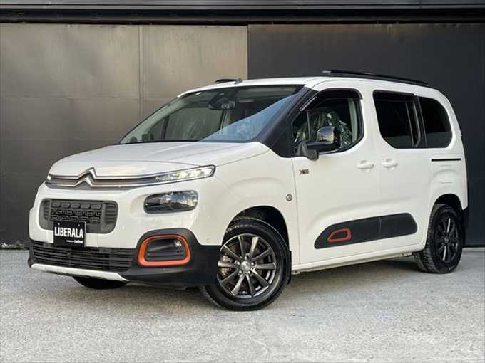 新着情報“ベルランゴシャイン XTR パック”2020年式白入荷しました！