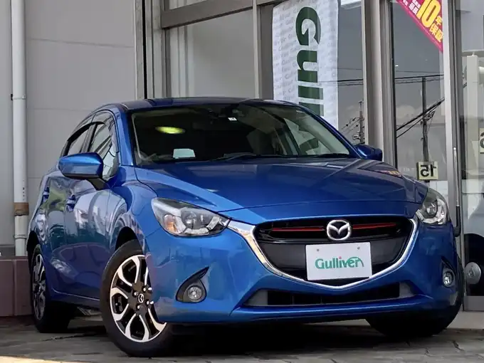 新着情報“デミオXD ツーリング”2015年式ダイナミックブルーマイカ入荷しました！