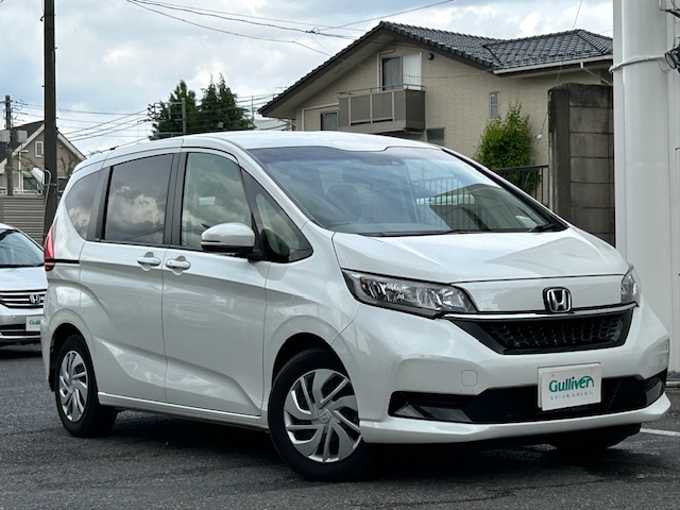 新着情報“フリード＋G・ホンダセンシング”2021年式プラチナホワイトパール入荷しました！