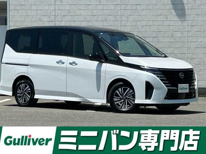 新着情報“セレナハイウェイスターV”2024年式パール入荷しました！