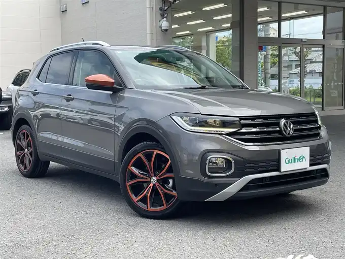 新着情報“Ｔ－クロスTSI 1stプラス”2020年式ガンＭ入荷しました！