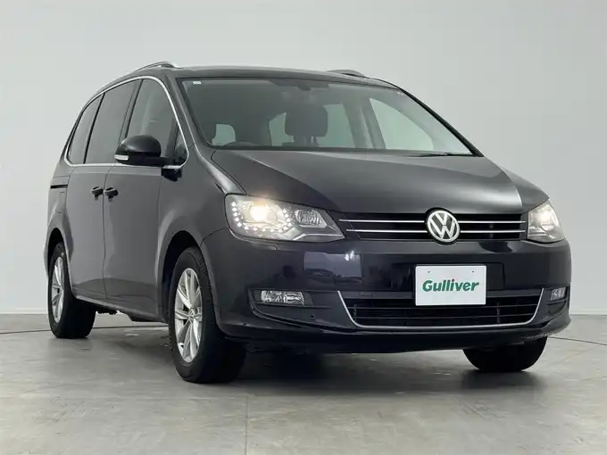 新着情報“シャランTSI ハイライン”2016年式黒入荷しました！