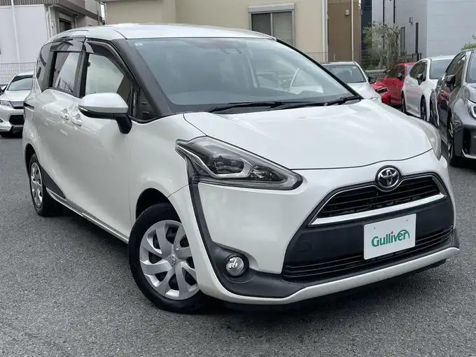 新着情報“シエンタG”2015年式ホワイトパールクリスタルシャイン入荷しました！