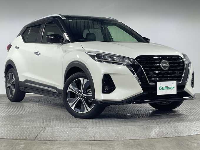 新着情報“キックスX”2020年式ブリリアントホワイトパール/ピュアブラック 2トーン入荷しました！