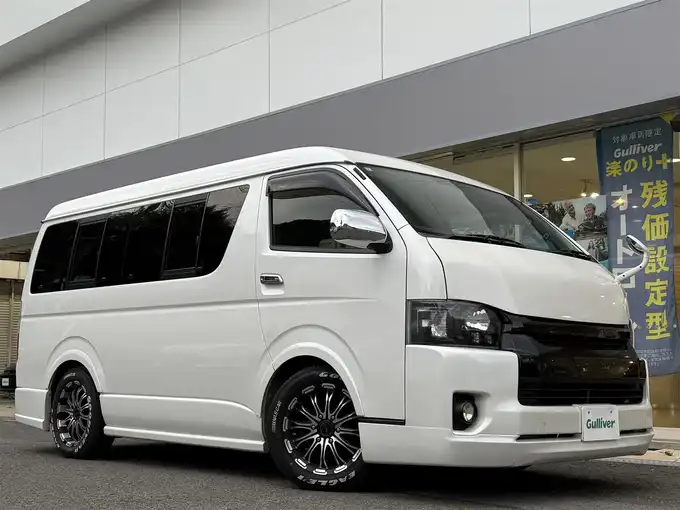 新着情報“ハイエースワゴンGL”2012年式ホワイトパールクリスタルシャイン入荷しました！