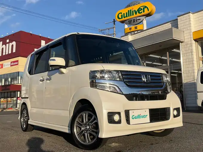 新着情報“Ｎ－ＢＯＸカスタムG・Aパッケージ”2014年式プレミアムホワイトパール入荷しました！