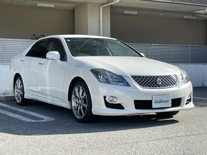 新着情報“クラウン3．5アスリート”2009年式ホワイトパールクリスタルシャイン入荷しました！