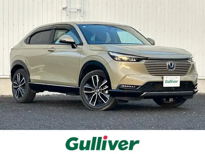 新着情報“ヴェゼルe:HEV Z”2021年式サンドカーキパール入荷しました！