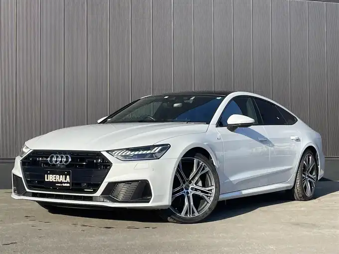 新着情報“Ａ７スポーツバック45TFSIクワトロ Sラインパッケージ”2020年式グレイシアホワイトメタリック入荷しました！