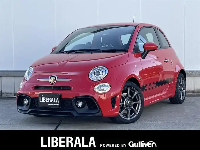 新着情報“アバルト５９５ベースグレード”2020年式赤入荷しました！